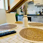 Coco Home-chic Mansarda In The Heart Of Appartement
