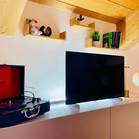Coco Home-chic Mansarda In The Heart Of *