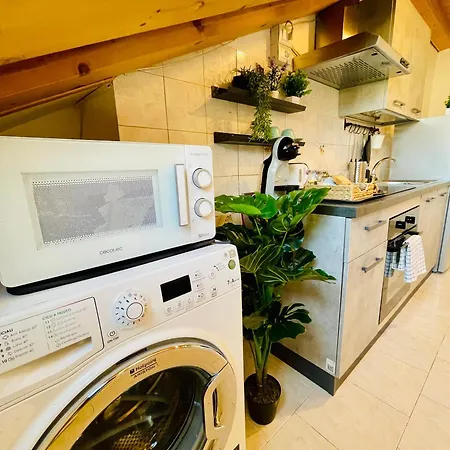 Coco Home-chic Mansarda In The Heart Of Διαμέρισμα