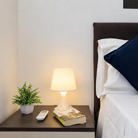 Apartment Coco Home-chic Mansarda In The Heart Of Turin