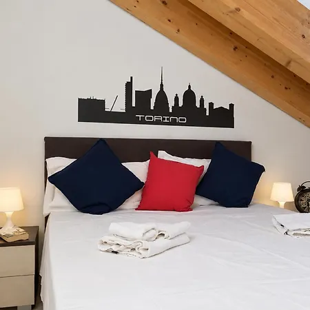 Coco Home-chic Mansarda In The Heart Of Turin