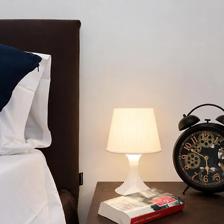 Coco Home-chic Mansarda In The Heart Of