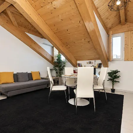 Coco Home-chic Mansarda In The Heart Of * Turin