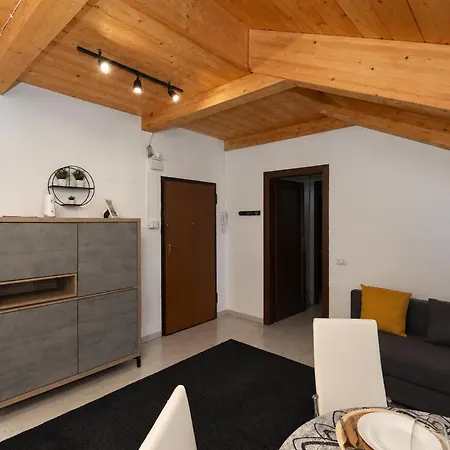 Coco Home-chic Mansarda In The Heart Of Apartment Turin
