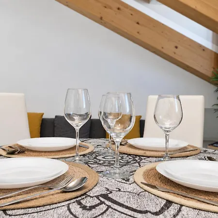 Coco Home-chic Mansarda In The Heart Of Apartment