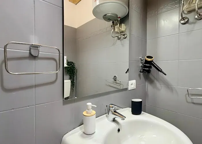 Coco Home-chic Mansarda In The Heart Of Turin