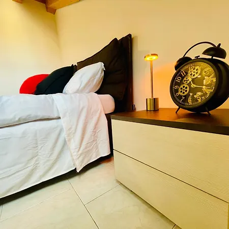 Coco Home-chic Mansarda In The Heart Of Apartment