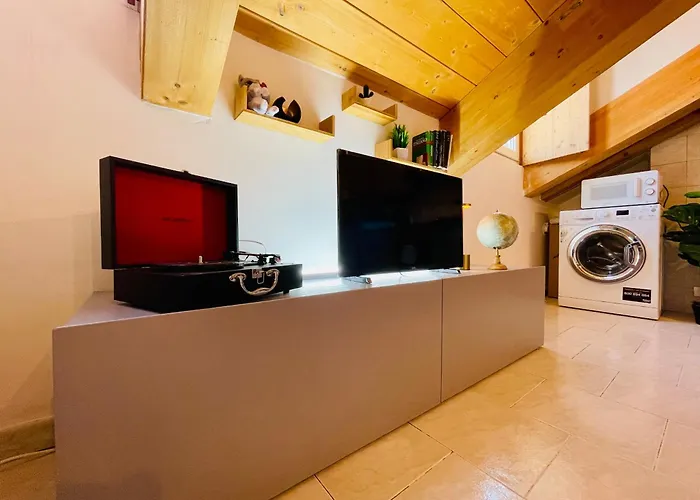 Coco Home-chic Mansarda In The Heart Of Apartment *