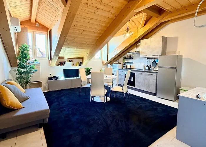Apartment Coco Home-chic Mansarda In The Heart Of *